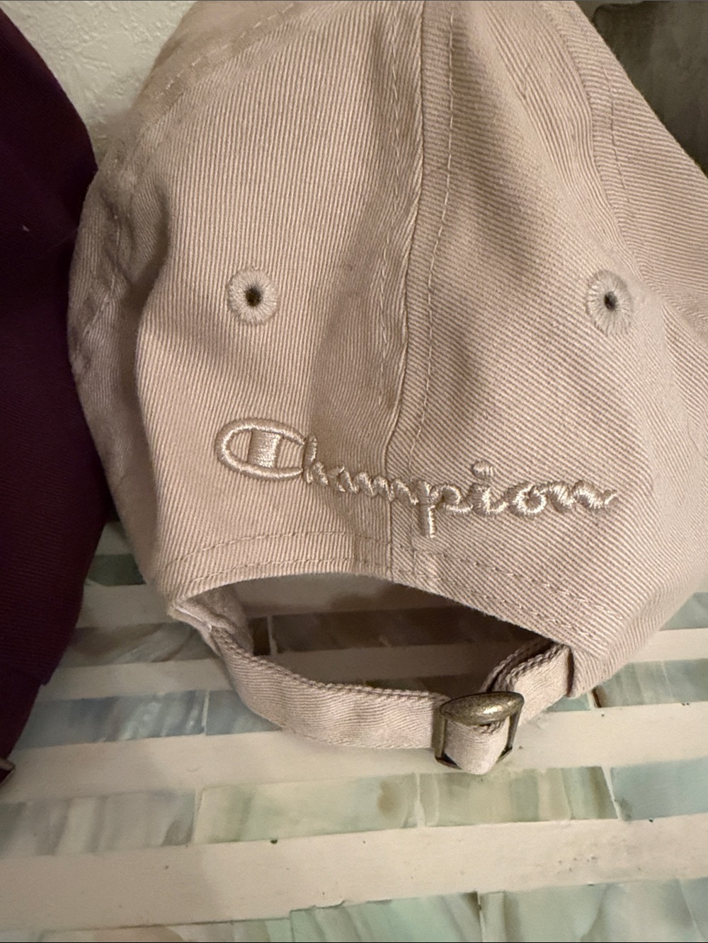 Champion hats bundle - Picture 4 of 4